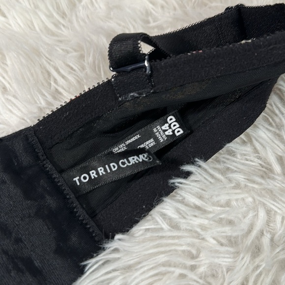 Torrid Curve Black Floral Lace Push Up Plunge Bra 44DDD - Picture 7 of 7
